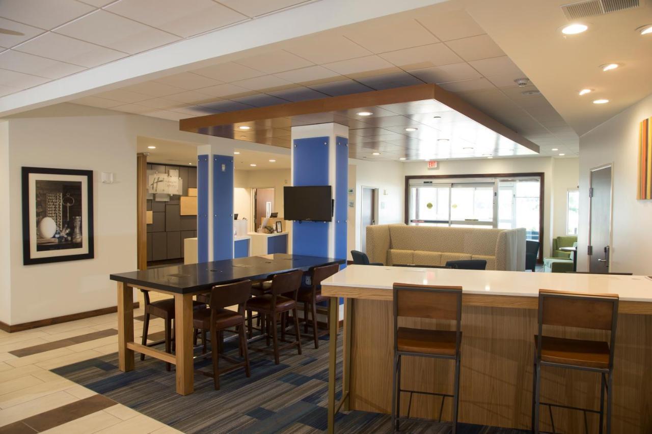Holiday Inn Express Rochester Hills By Ihg Zewnętrze zdjęcie